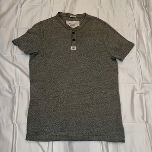 Abercrombie & Fitch gray muscle shirt